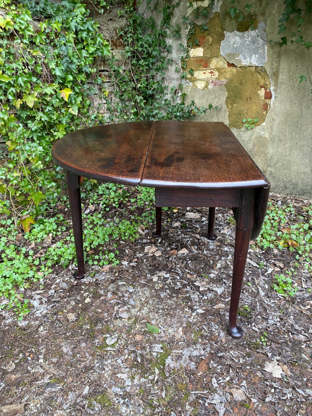 Early gateleg Table View XV