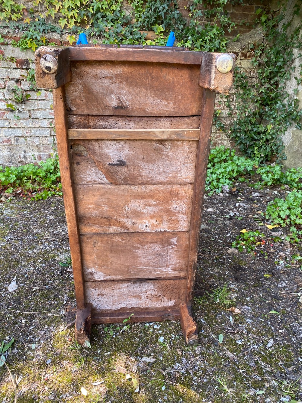 Early Oak Coffer View XVIII