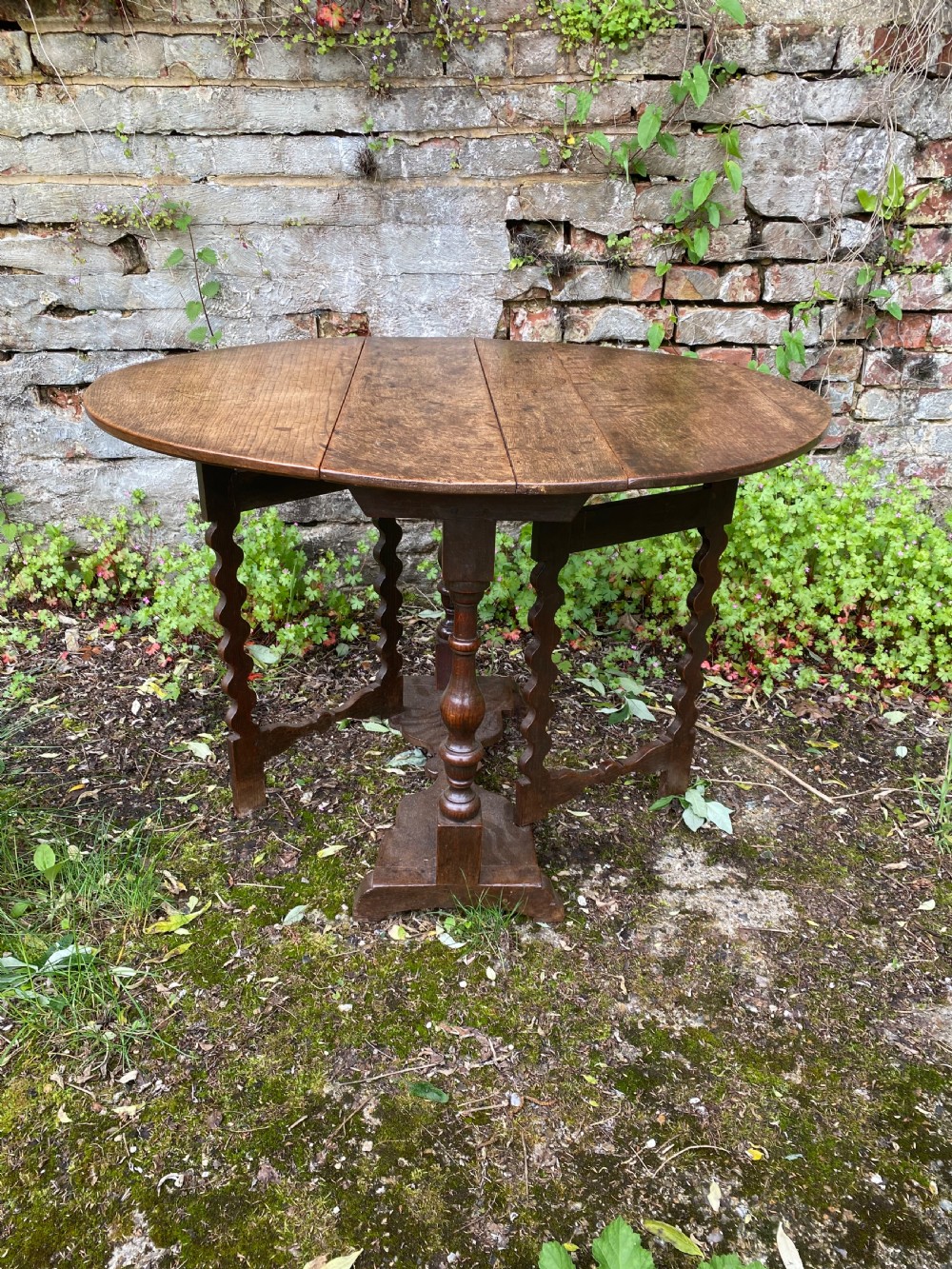 Early Oak Small Drop Leaf Side Table