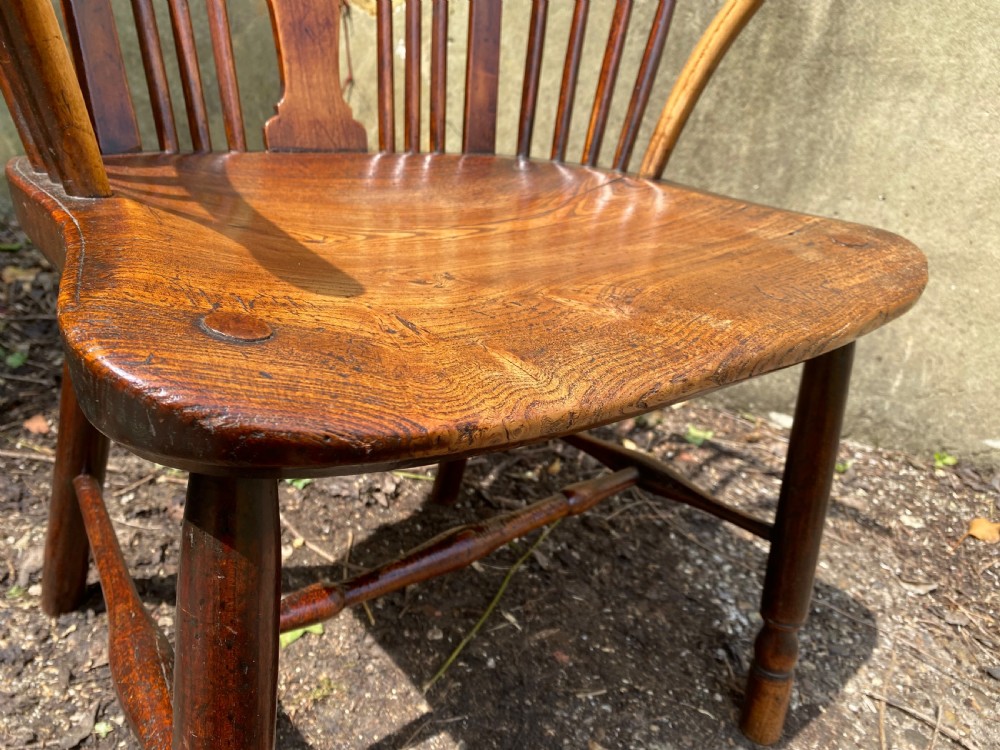 Early Windsor Comb Back Chair View XVII