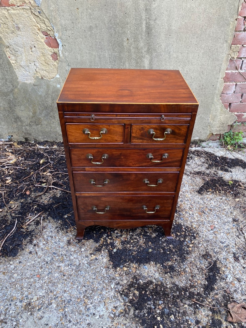 Antique Mahogany Bachelor’s Chest of Drawers  View IV