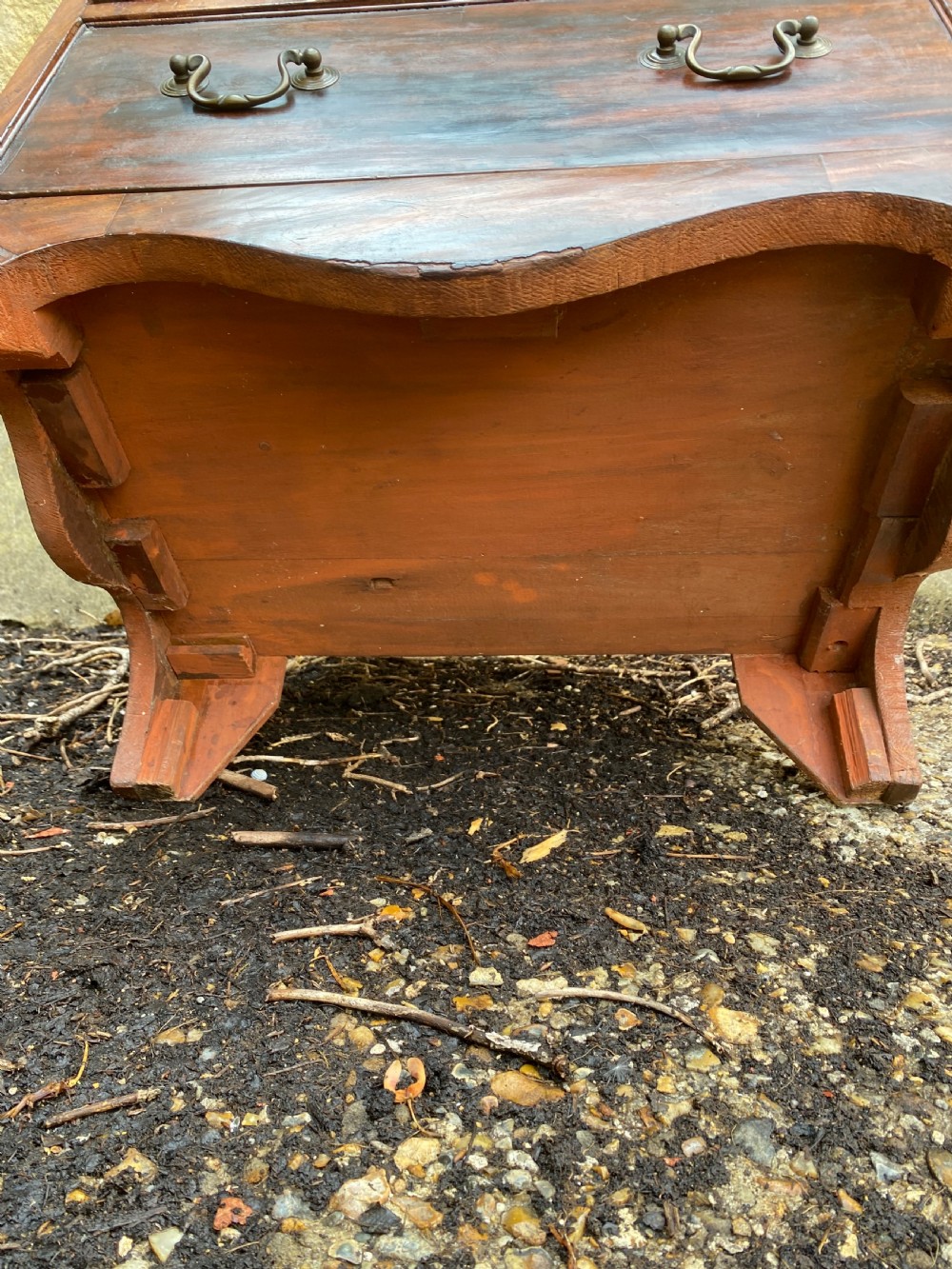 Antique Mahogany Bachelor’s Chest of Drawers  View XV