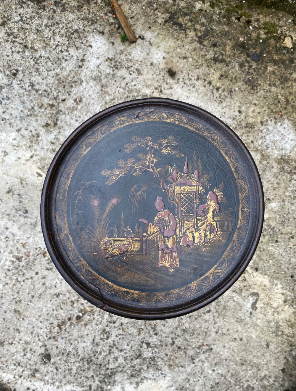 Chinoiserie tripod table View IV