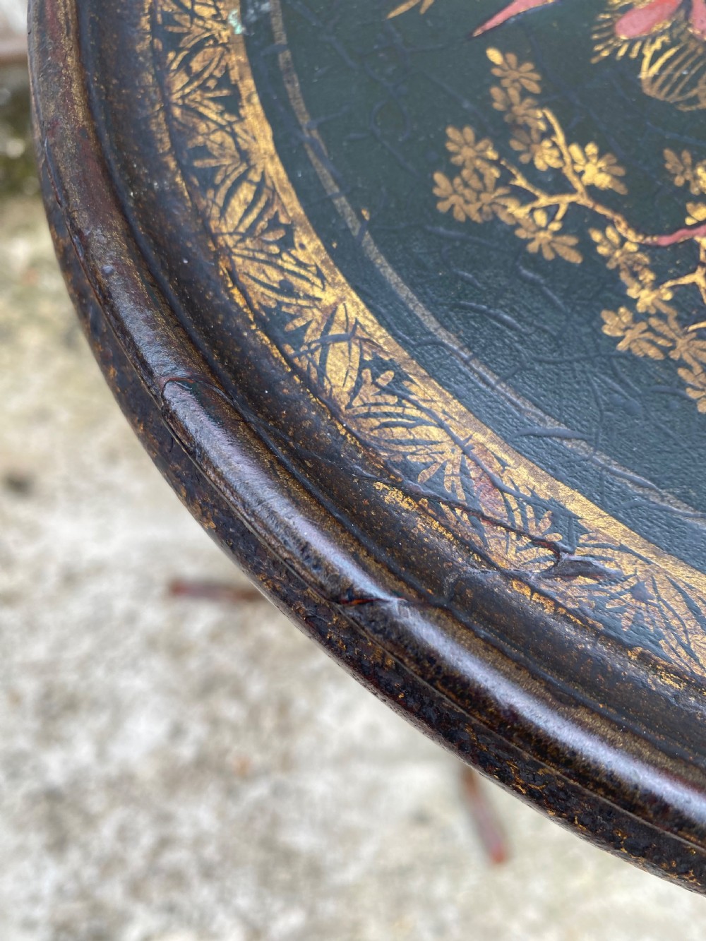 Chinoiserie tripod table View XIV