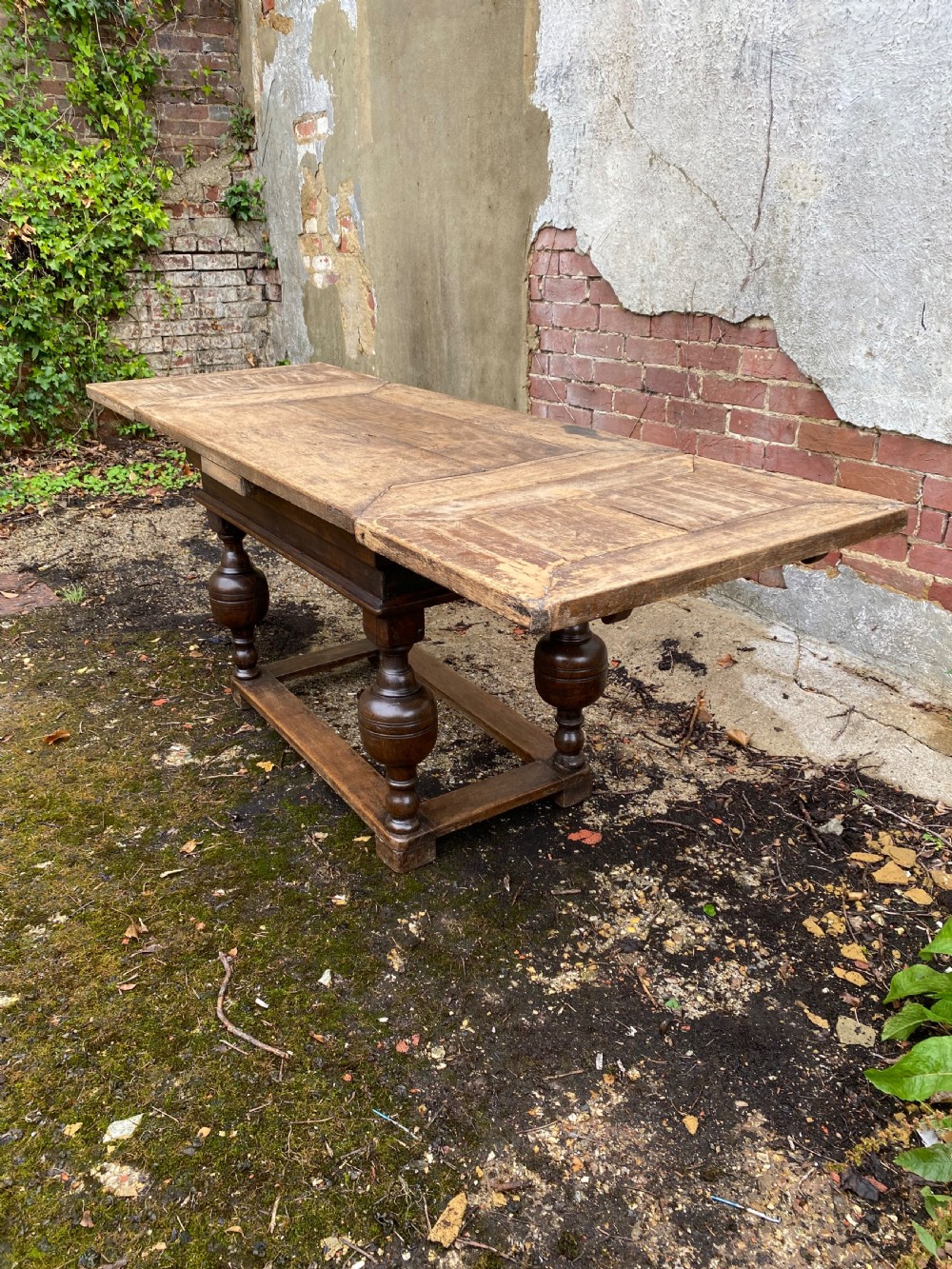 Antique Oak Draw Leaf Table