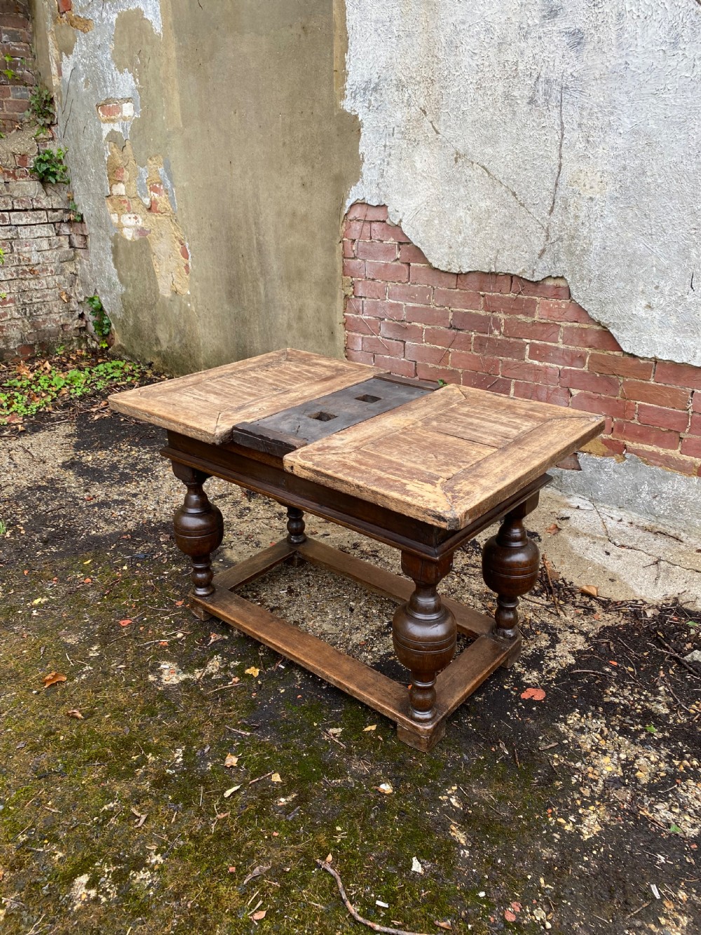 Antique Oak Draw Leaf Table View XVII