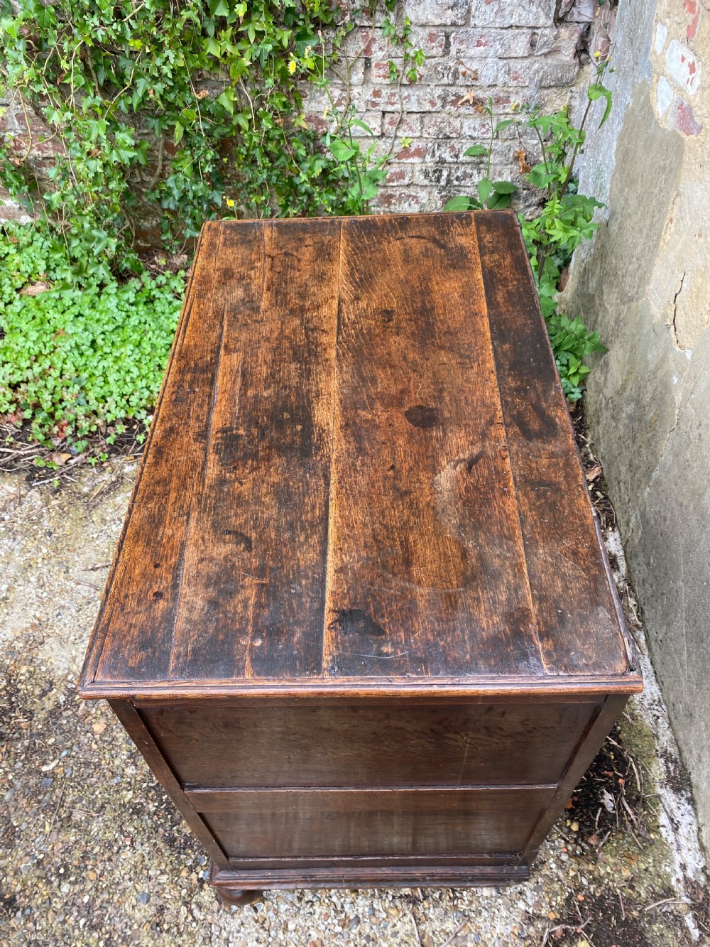Early Oak Chest of Drawers  View IX