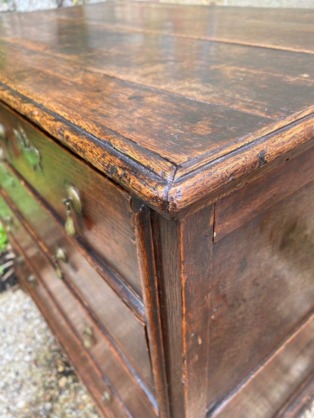 Early Oak Chest of Drawers  View XIII