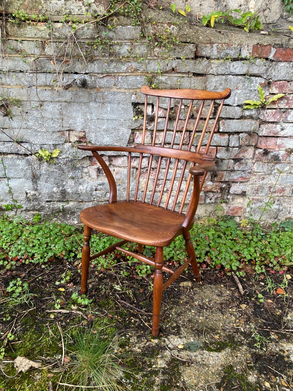 Comb Back Windsor Chair View IV