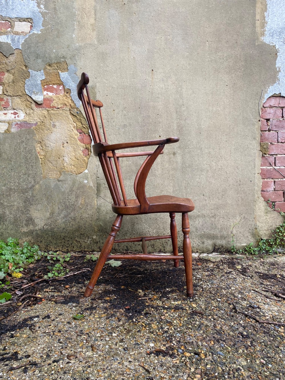 Comb Back Windsor Chair View VIII