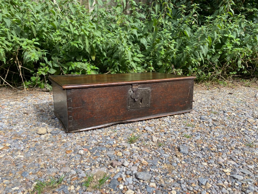 Early Oak Box View II
