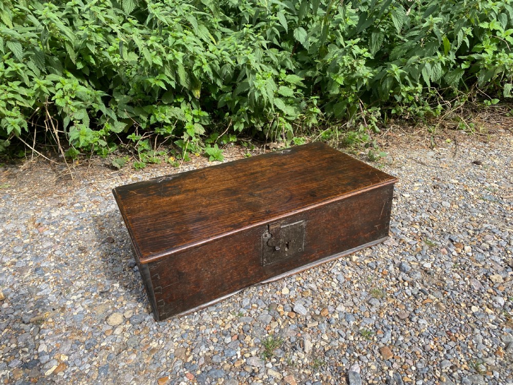 Early Oak Box View III