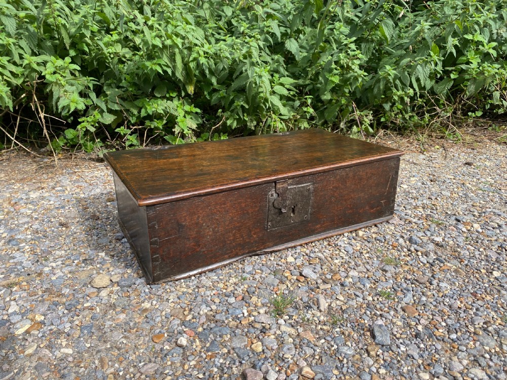 Early Oak Box View IV