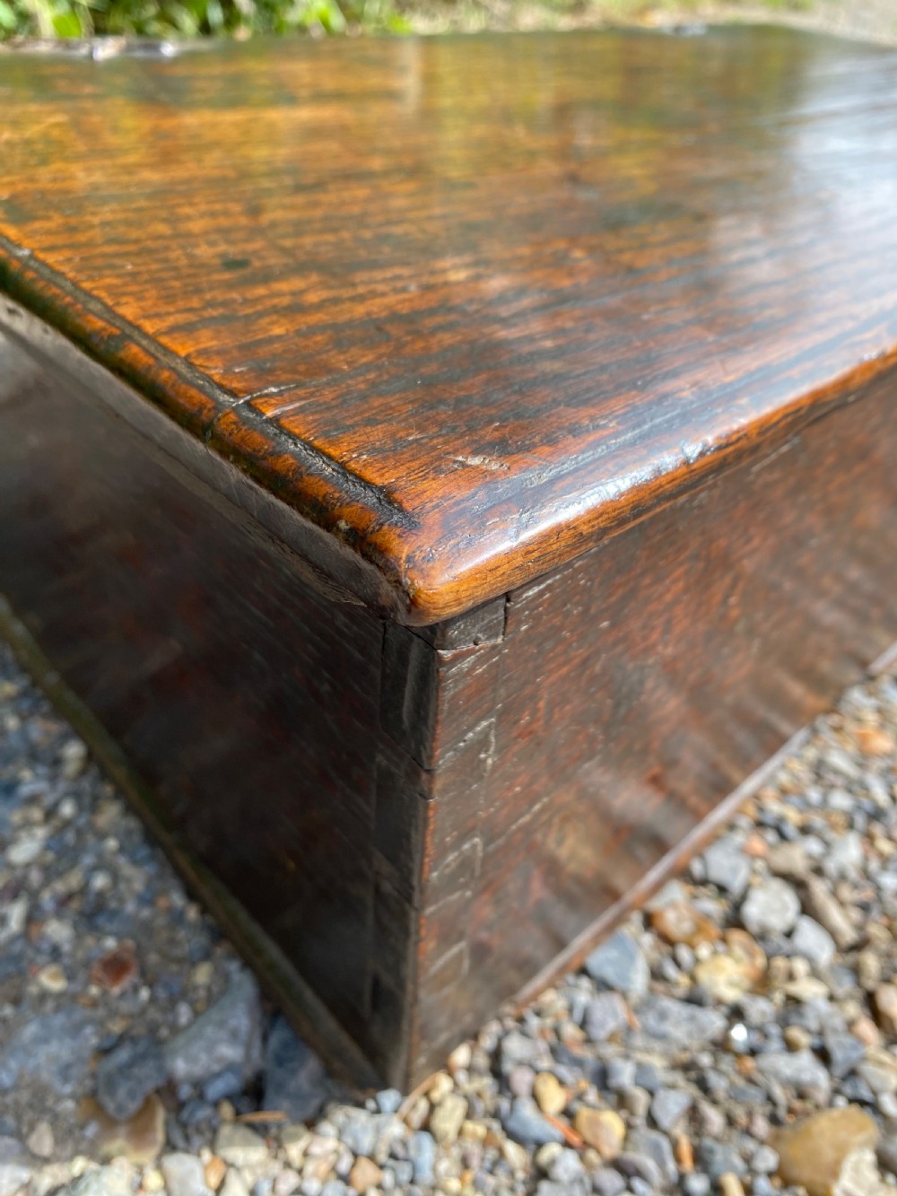 Early Oak Box View XII
