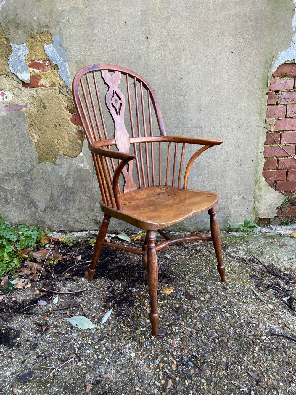 Antique Yew Wood Windsor Chair View IV