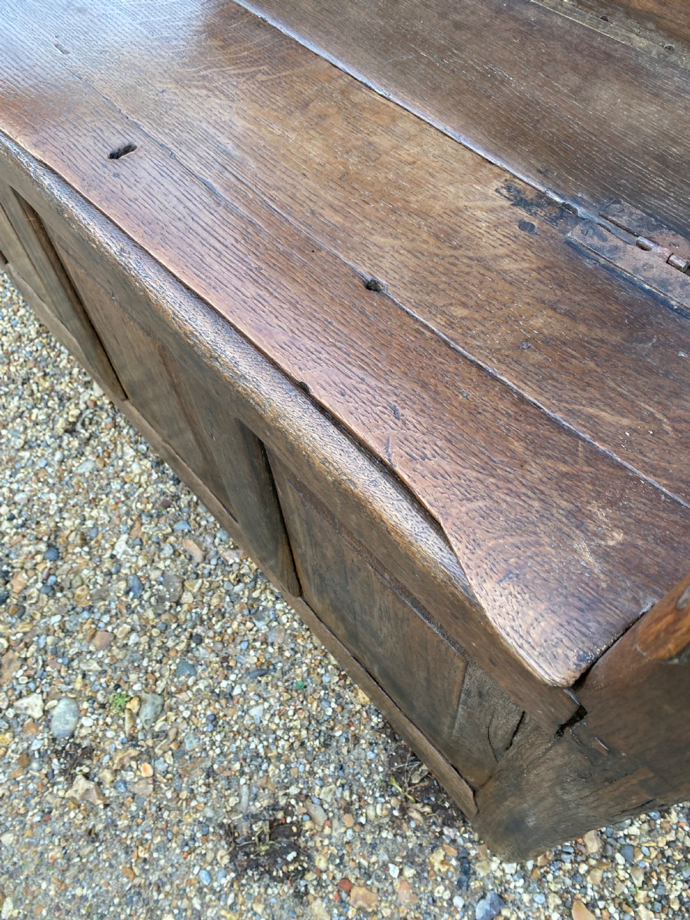 Early Oak Settle View XVI