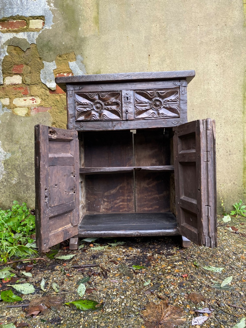 17th Century Cupboard  View XVIII