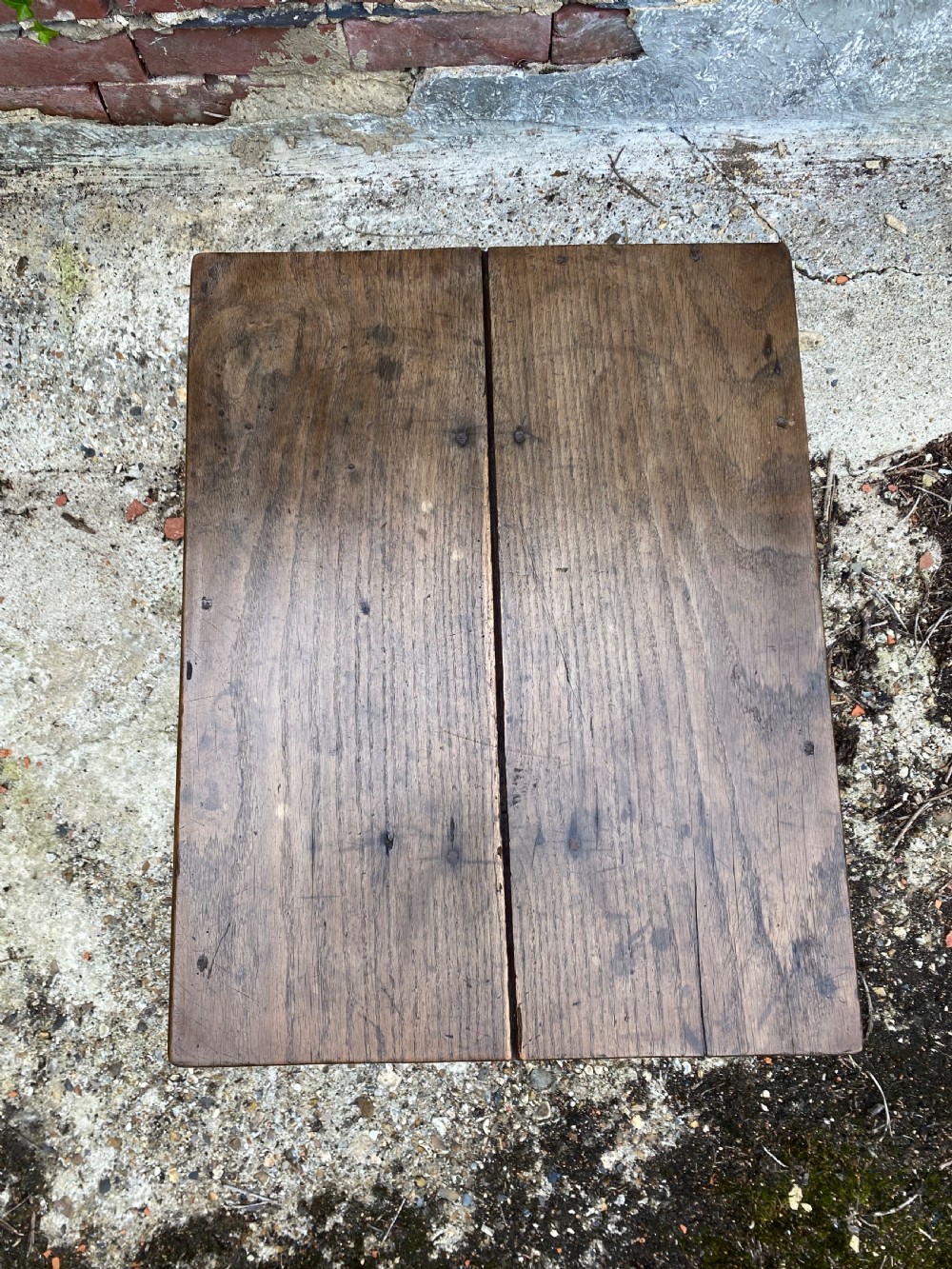 Primitive Table View IX