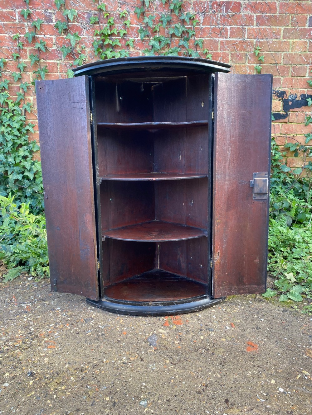 Georgian Chinoiserie Corner Cupboard  View XIV