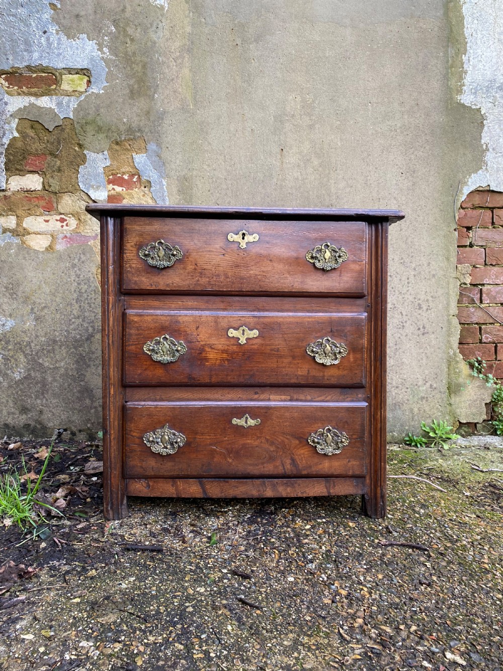 Antique Chest of Drawers View II