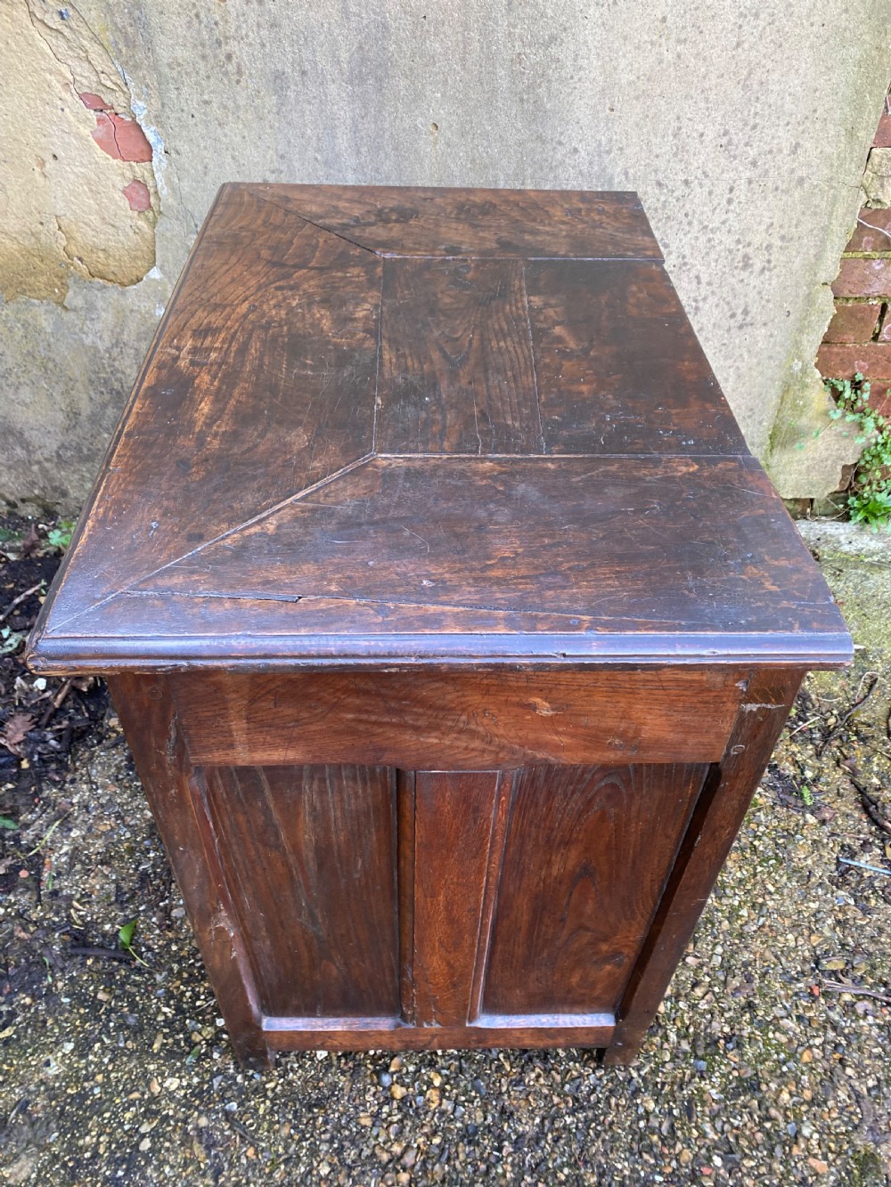Antique Chest of Drawers View XVIII