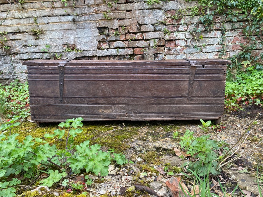 Very Early Oak Plank Coffer View XXI