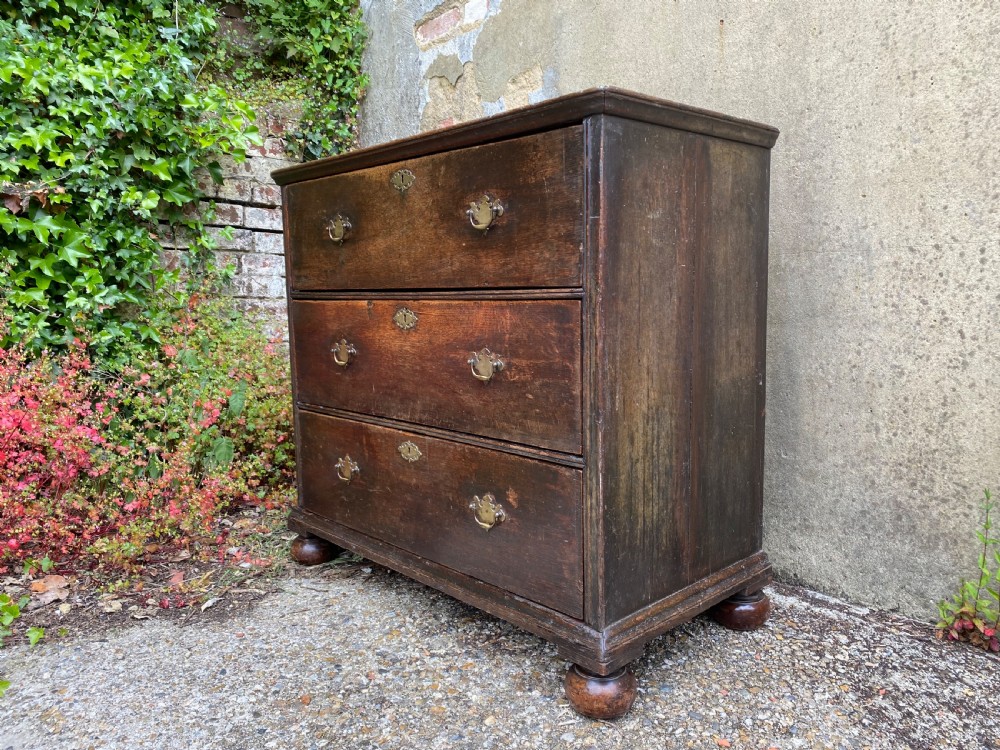 Early Oak Chest of Drawers  View VII