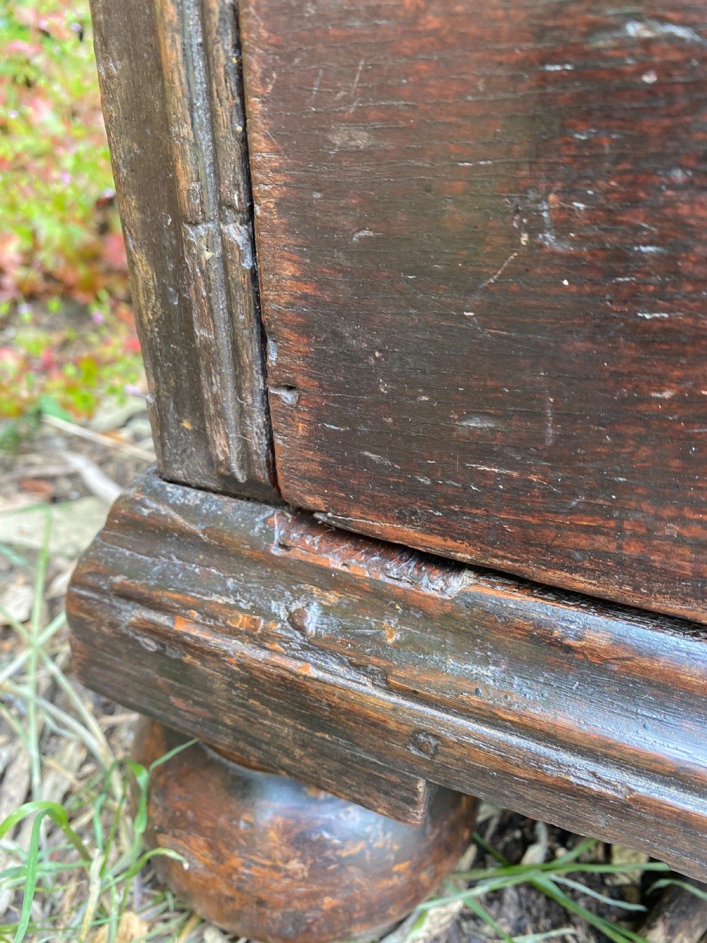 Early Oak Chest of Drawers  View XVII