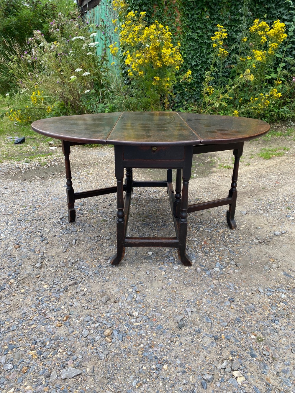 Large Early Oak Gateleg Table