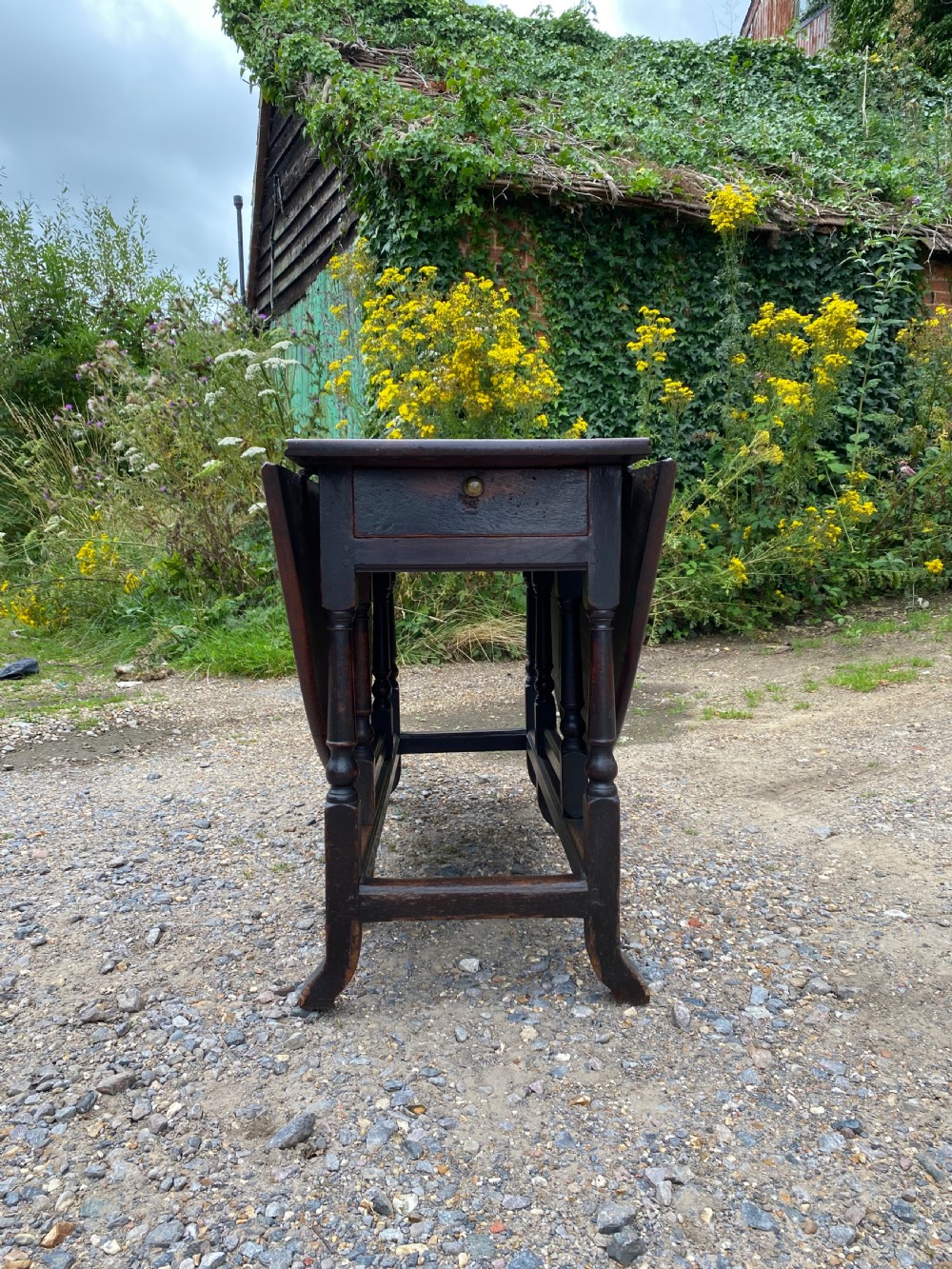 Large Early Oak Gateleg Table View VII
