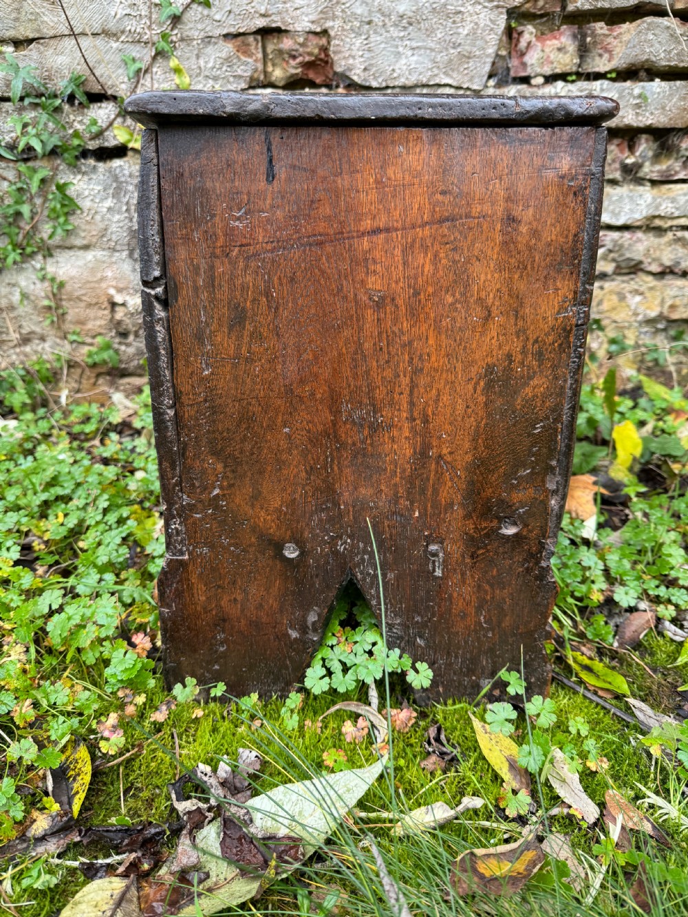 Early Oak Child’s Coffer View XVII