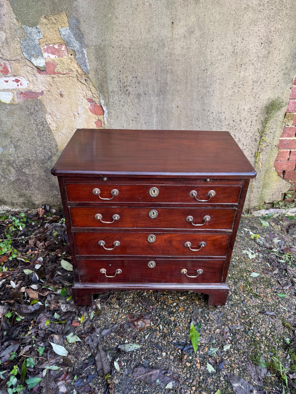 Antique Batchelor’s Chest of Drawers  View IV