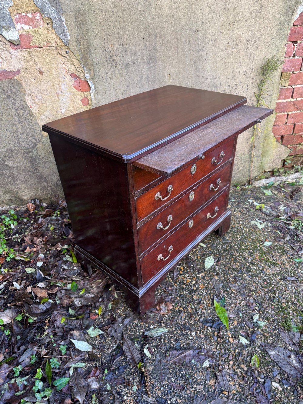 Antique Batchelor’s Chest of Drawers  View XI