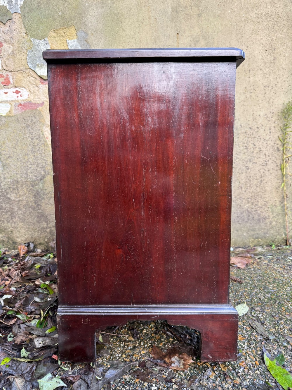 Antique Batchelor’s Chest of Drawers  View XVII