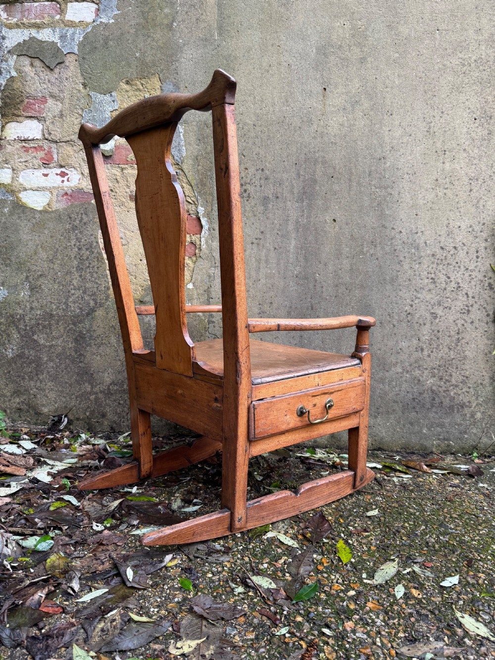 Antique Lambing Chair  View XIV