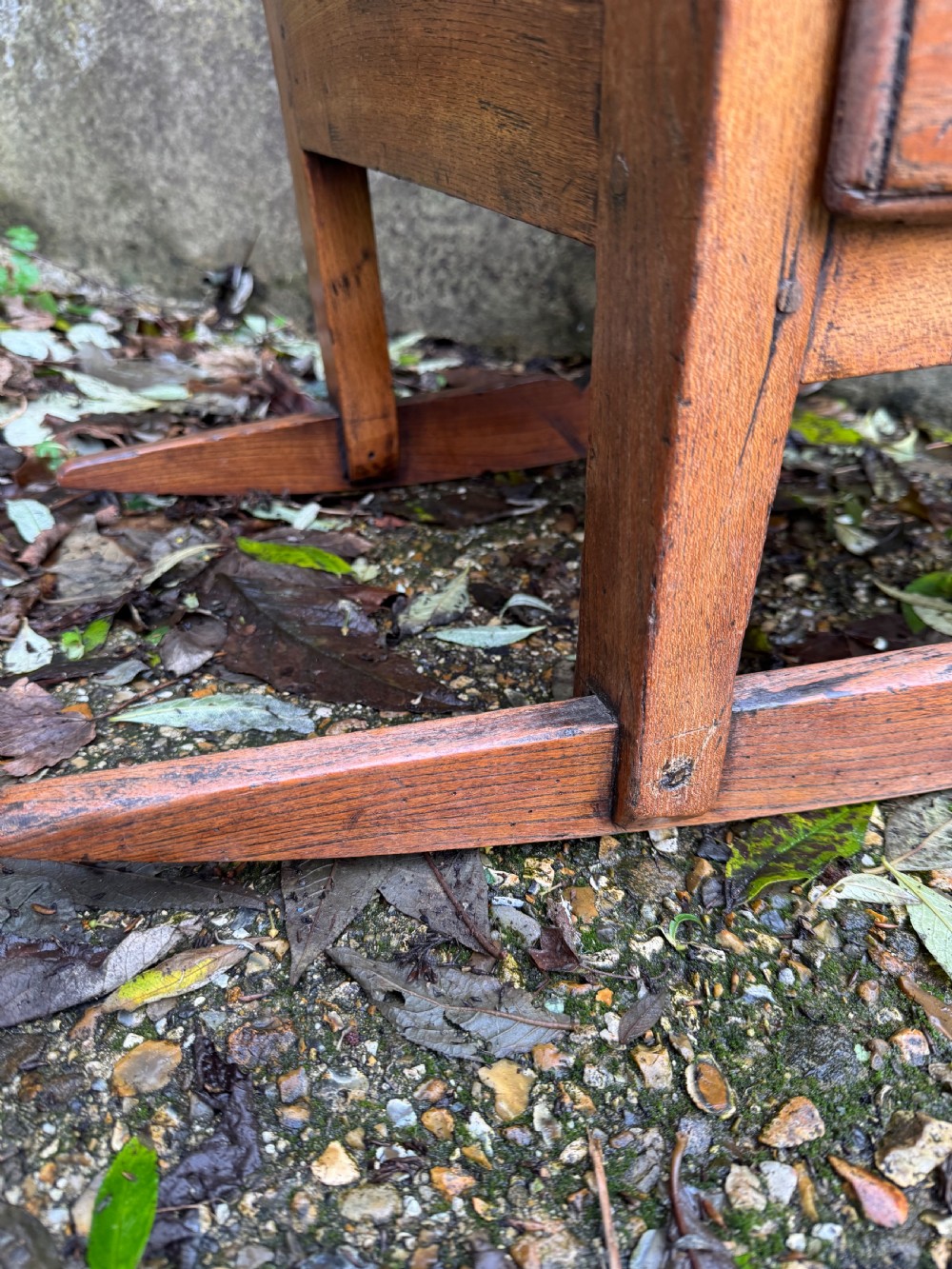 Antique Lambing Chair  View XVII