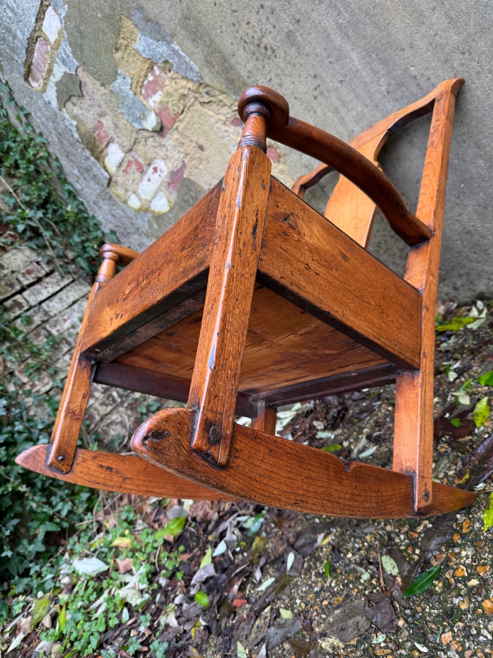 Antique Lambing Chair  View XIX