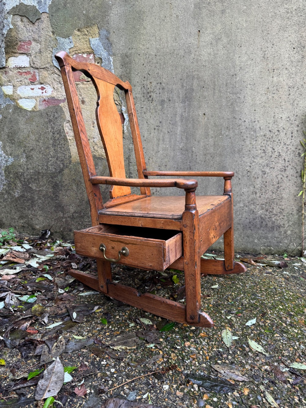 Antique Lambing Chair  View XXI