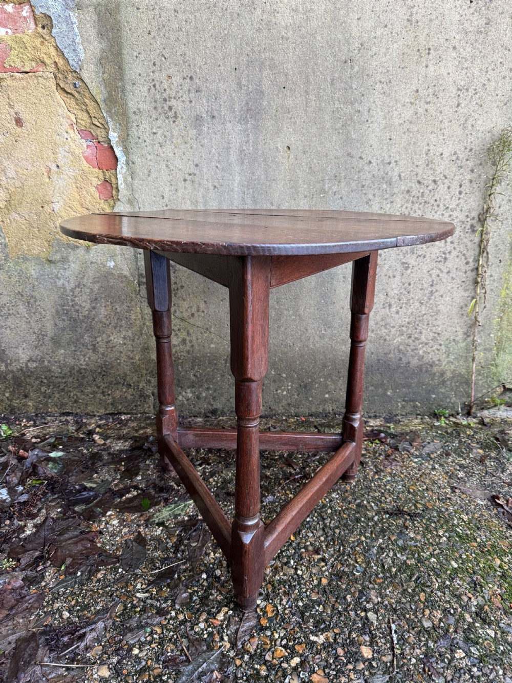 Georgian Oak Cricket Table
