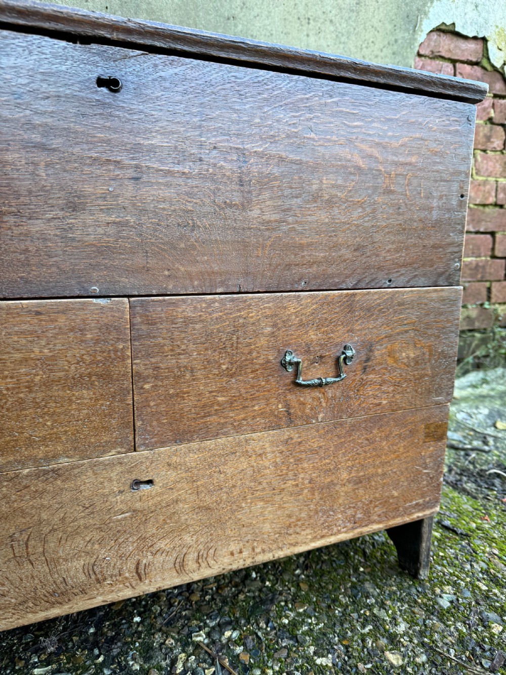 Early Oak Chest View VIII