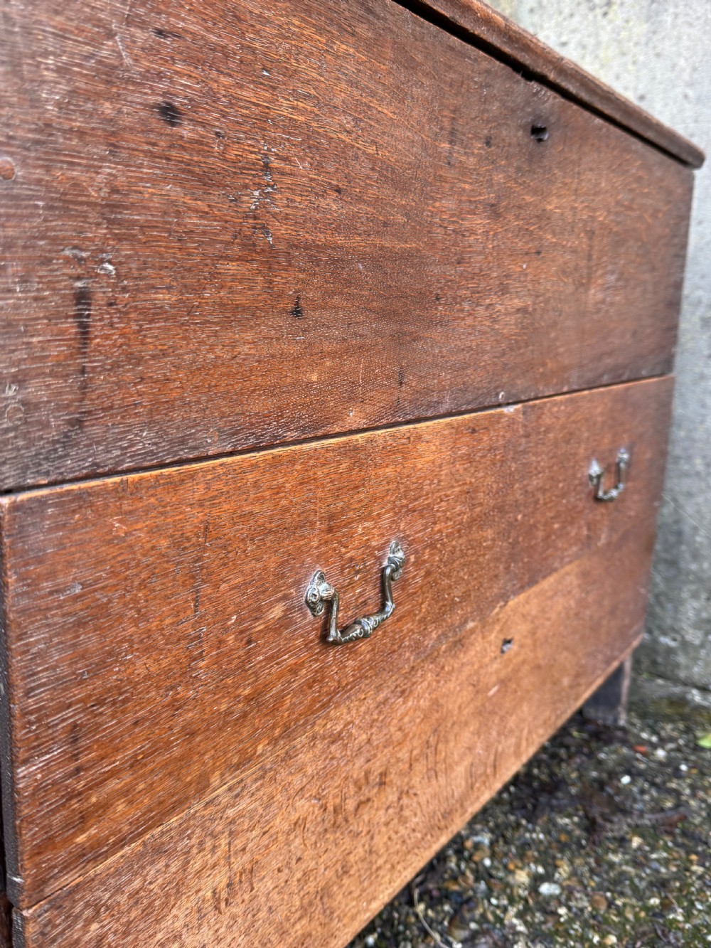 Early Oak Chest View XX