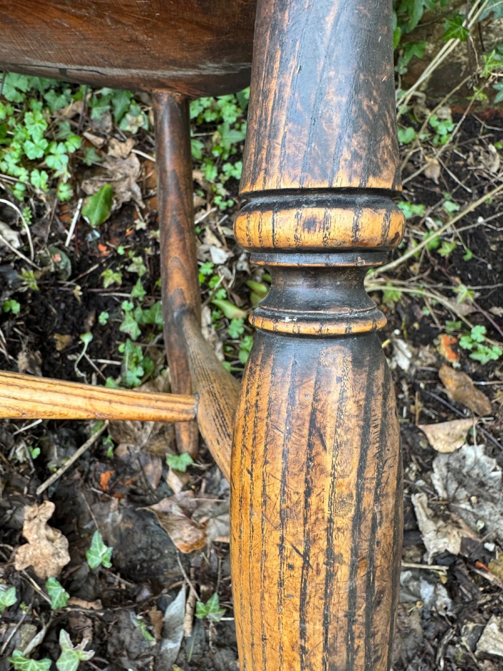 Antique Windsor Chair View XXI
