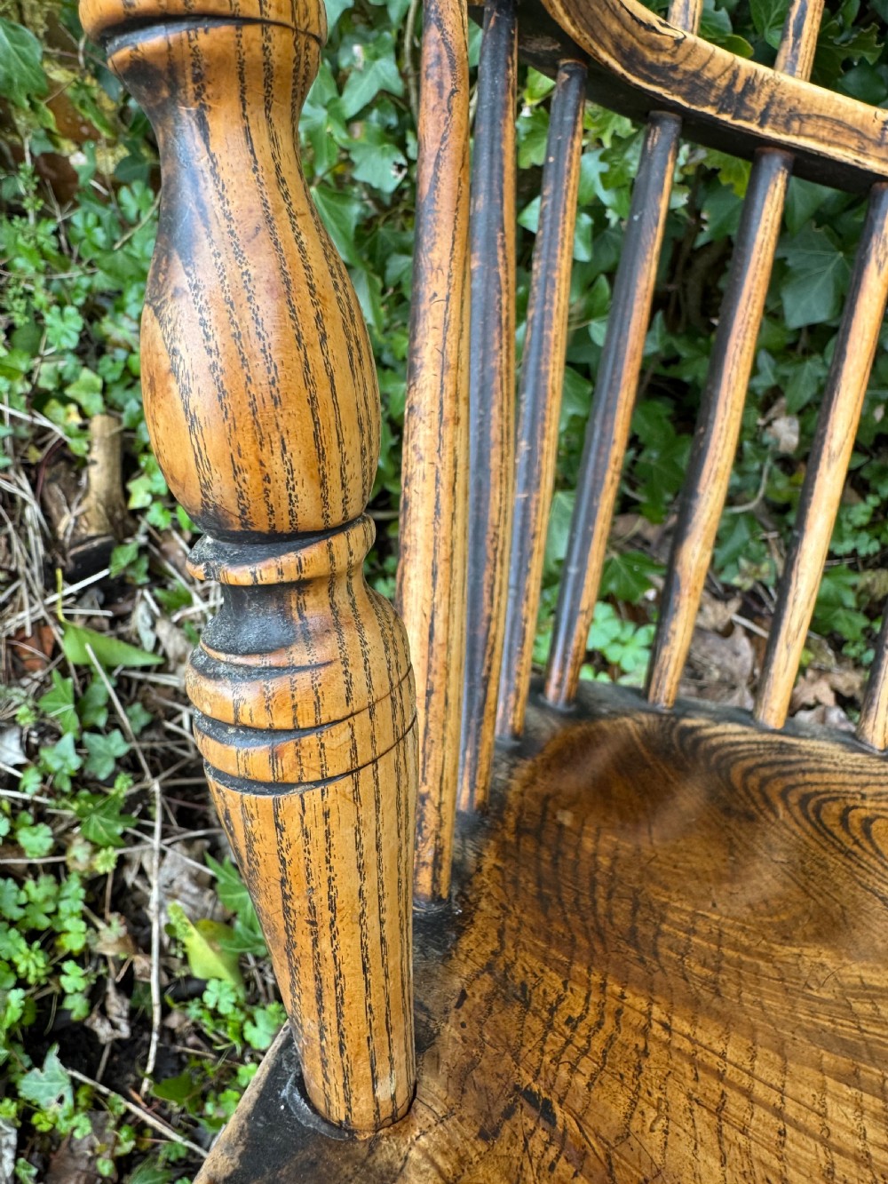 Antique Windsor Chair View XXII