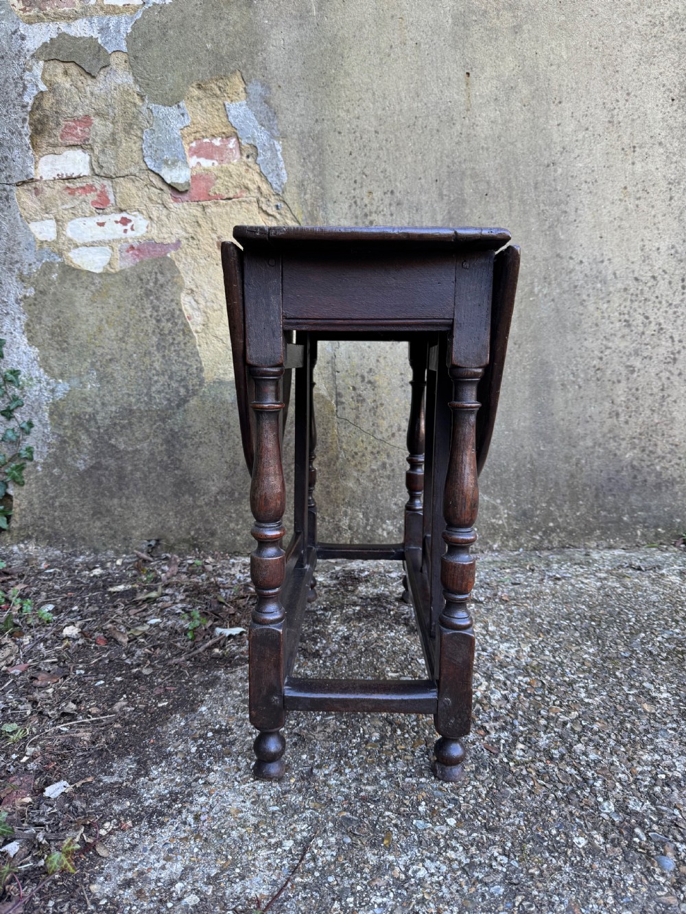 Early Oak Gateleg Table View II