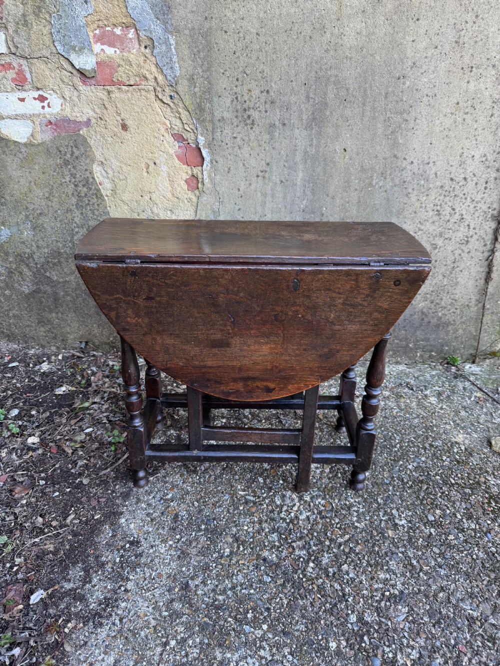 Early Oak Gateleg Table View IV