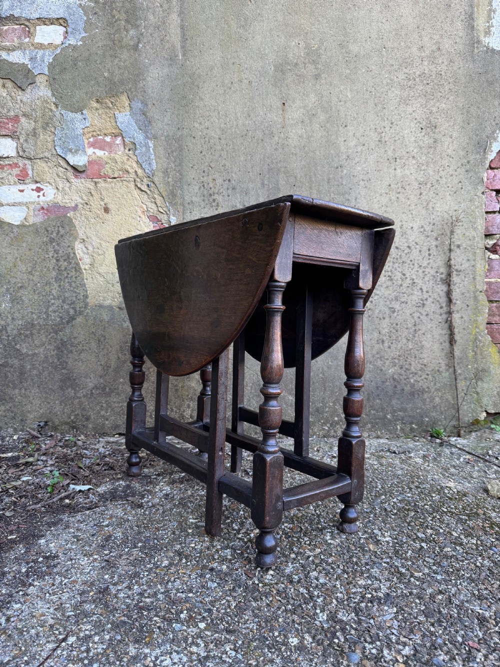 Early Oak Gateleg Table View VI