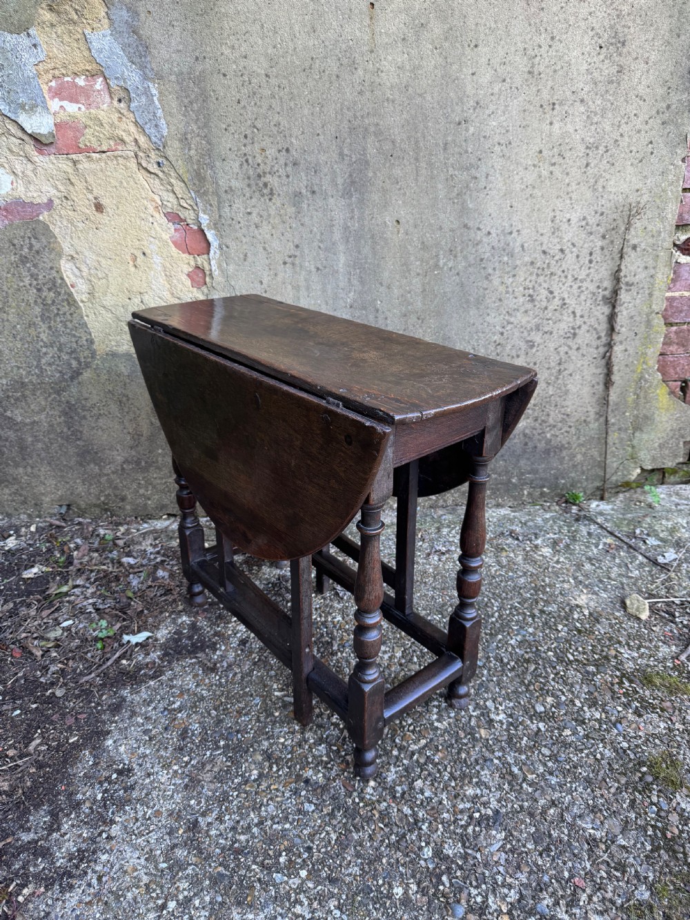 Early Oak Gateleg Table View VIII
