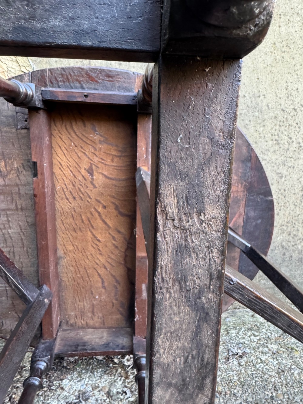 Early Oak Gateleg Table View XIV
