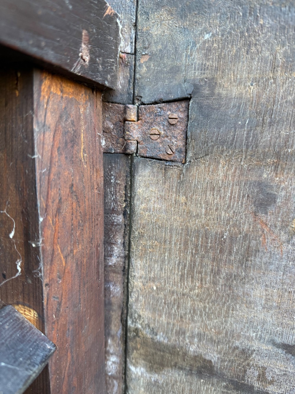 Early Oak Gateleg Table View XVII