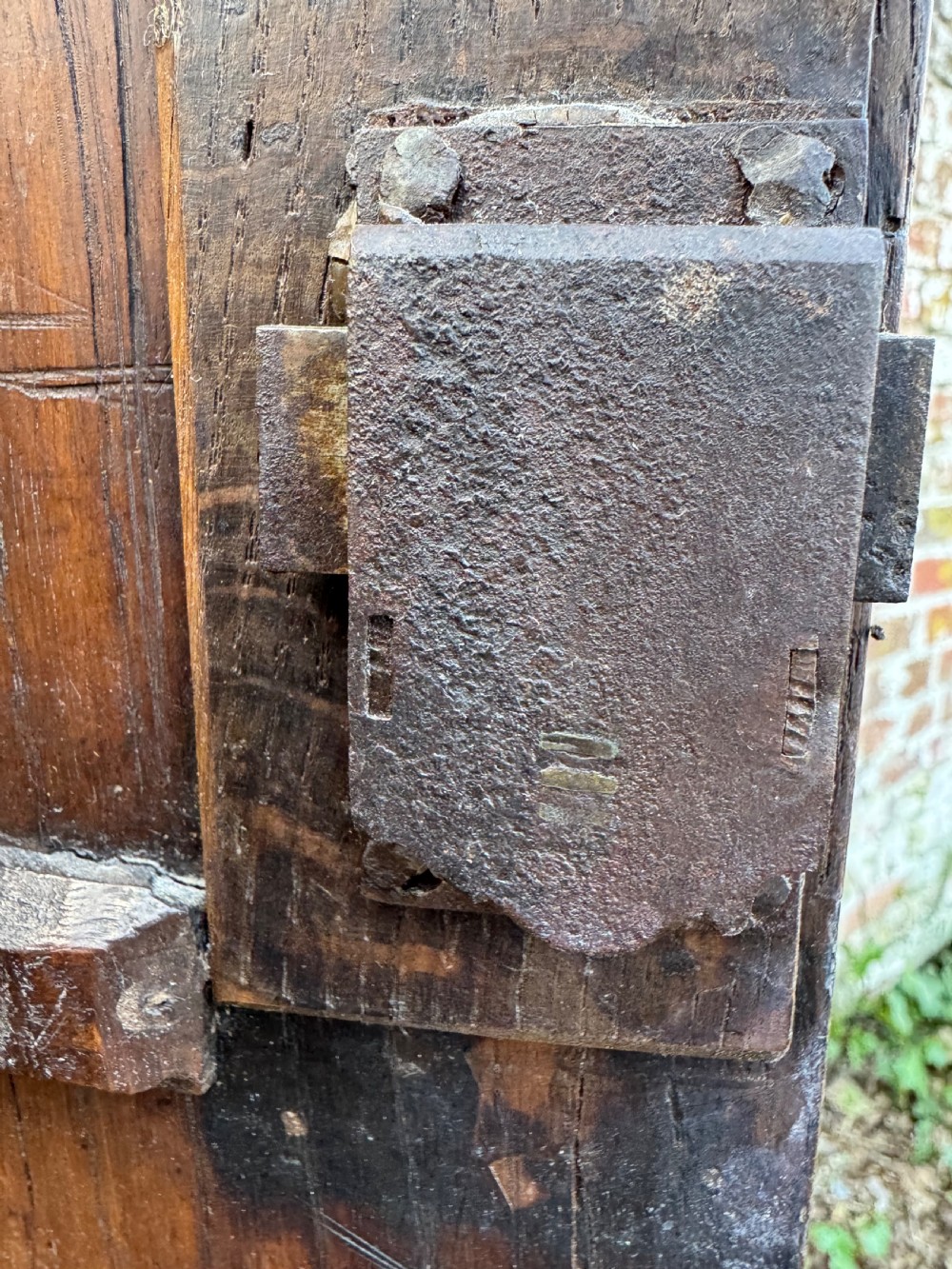 Early Oak Wall Cupboard  View XXI